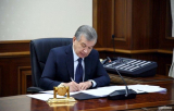 Медработники Узбекистана получили награды ко Дню независимости